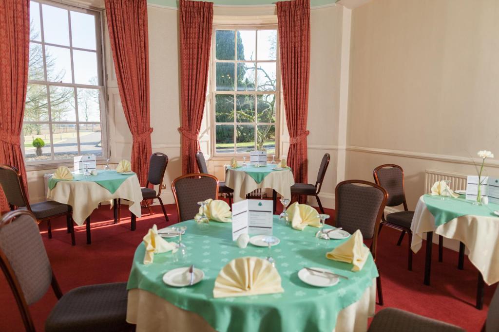 Woodland House Hotel Dumfries Eksteriør bilde
